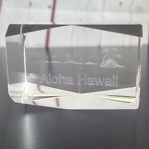 Vintage Clear Glass Cube Hawaiian Islands Aloha Etched Paperweight Souvenir 3"